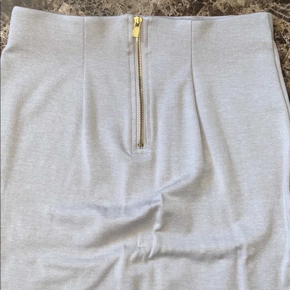 Skirt - Picture 3 of 3